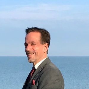 Meet your Posher, Chris